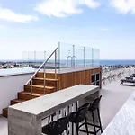 Premier 105 1 Bed Apartment