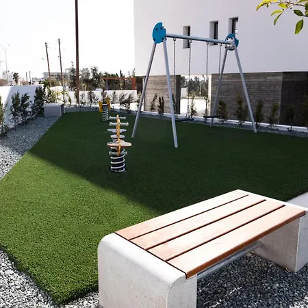 Premier 105 1 Bed Appartement *